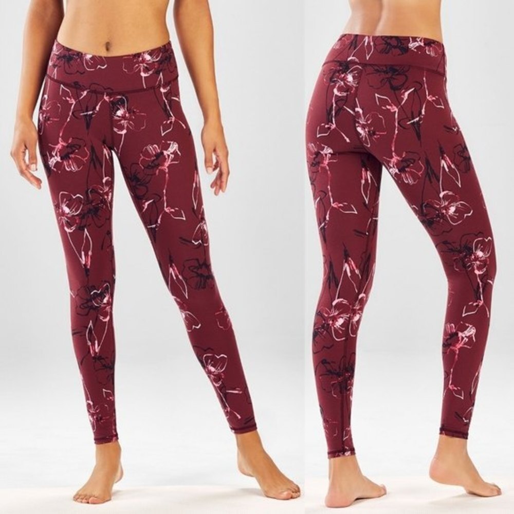 3 for $30! Fabletics Mid-Rise Floral Printed UPF 50+ Powerhold 7/8 Midi Leggings